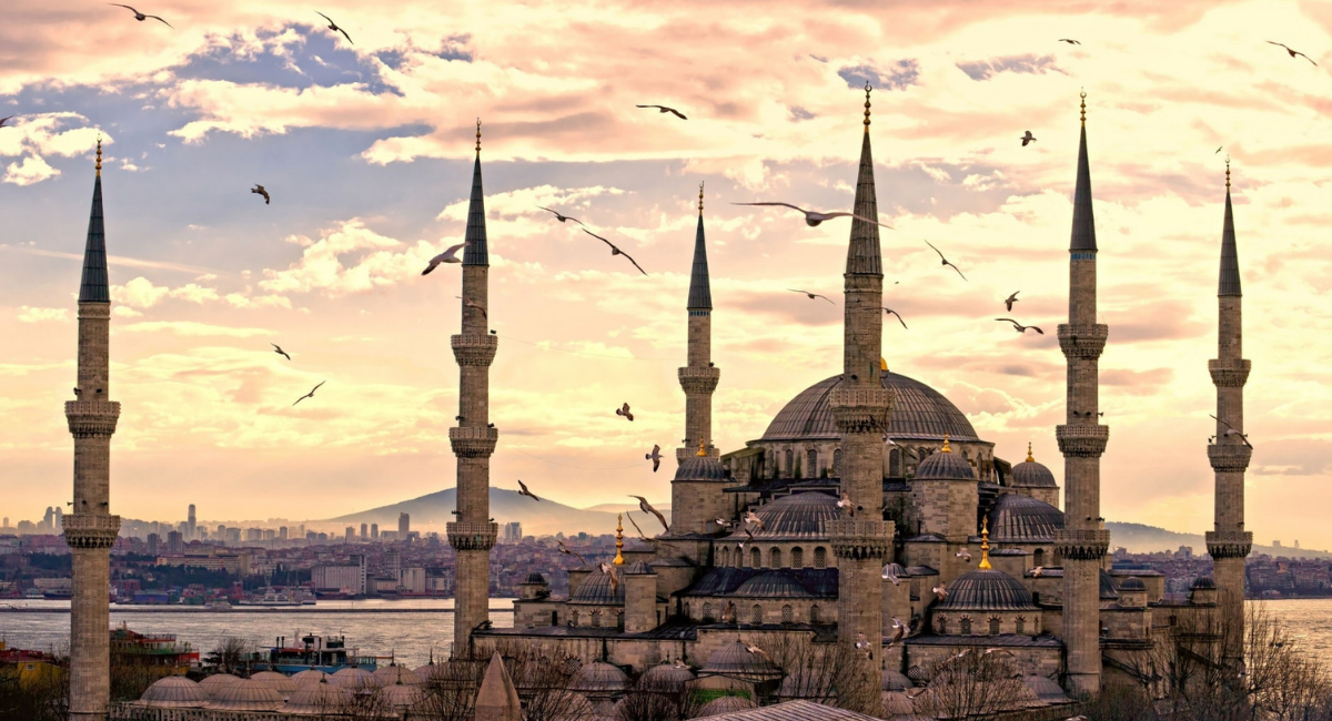 راهنمای سفر به استانبول بدون تور