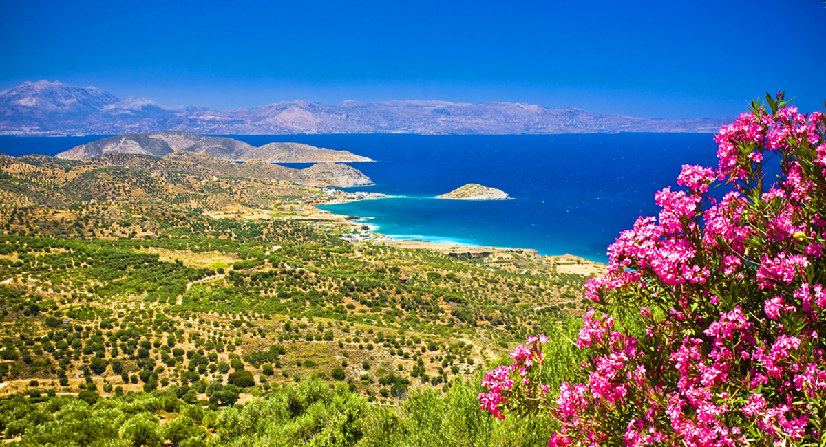 بهترین فصل برای سفر با تور یونان